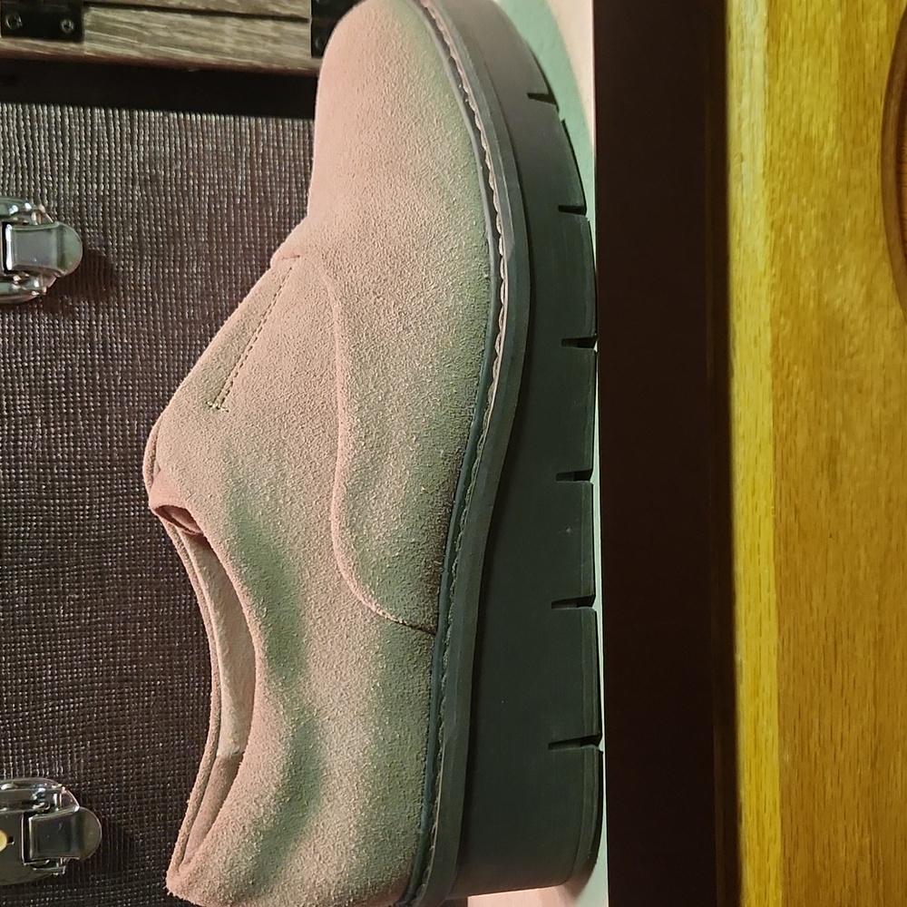 Clarks Women's Platform Shoes in Taupe Suede - Picture 3 of 3